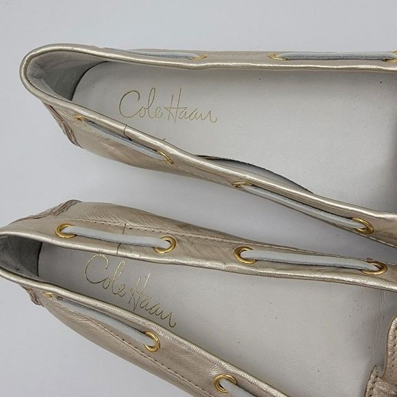 Cole Haan Air Tali Flat Women Size 8.5 B Silver Leather Slip On Loafer Boat Shoe - Picture 4 of 7